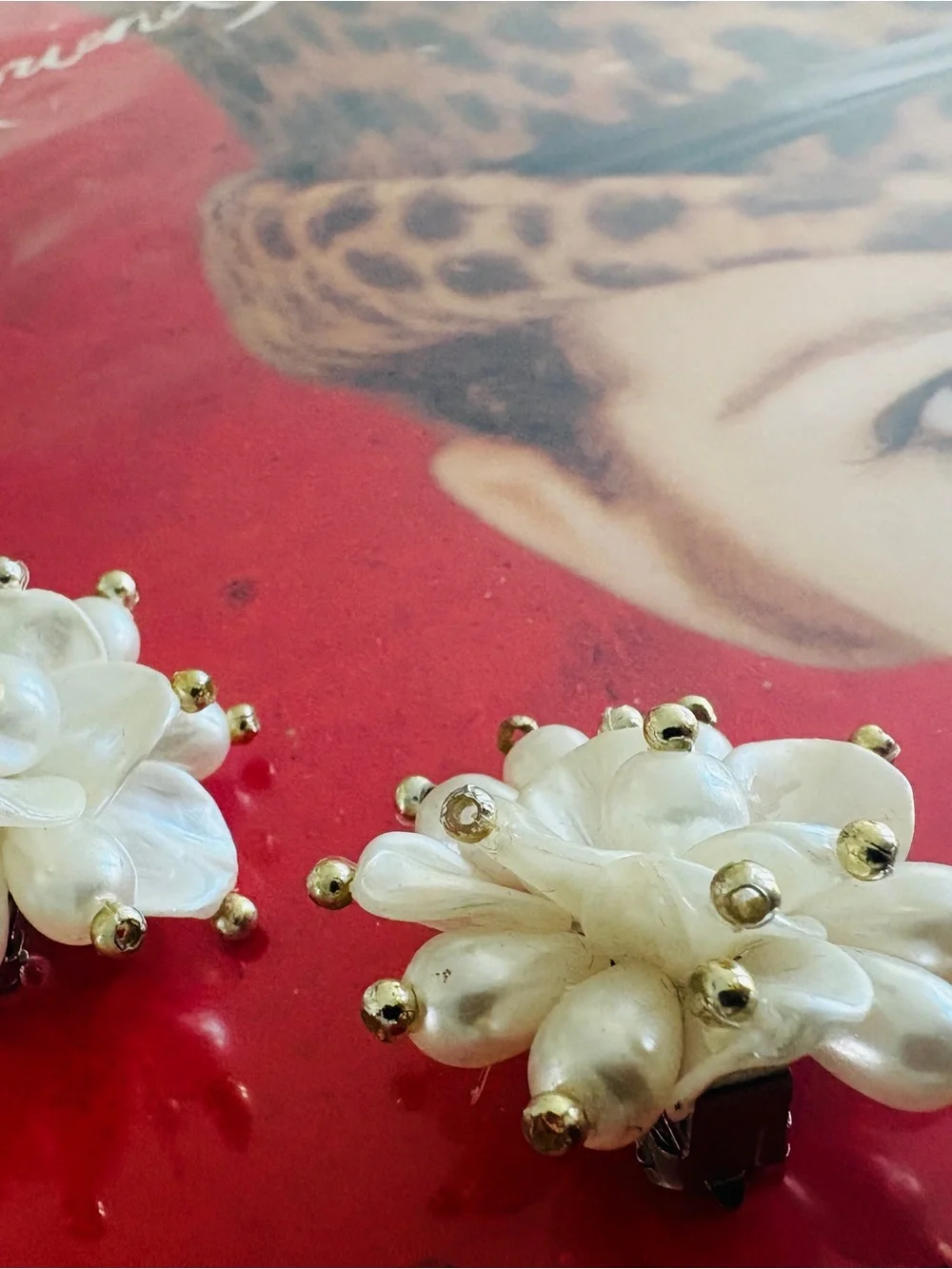Vintage Pearl Floral Cluster Clip Earrings in White with Gold Accents